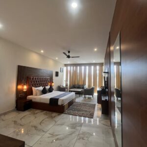 Super Delux Room